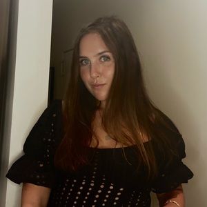 Meet your Posher, Meredith